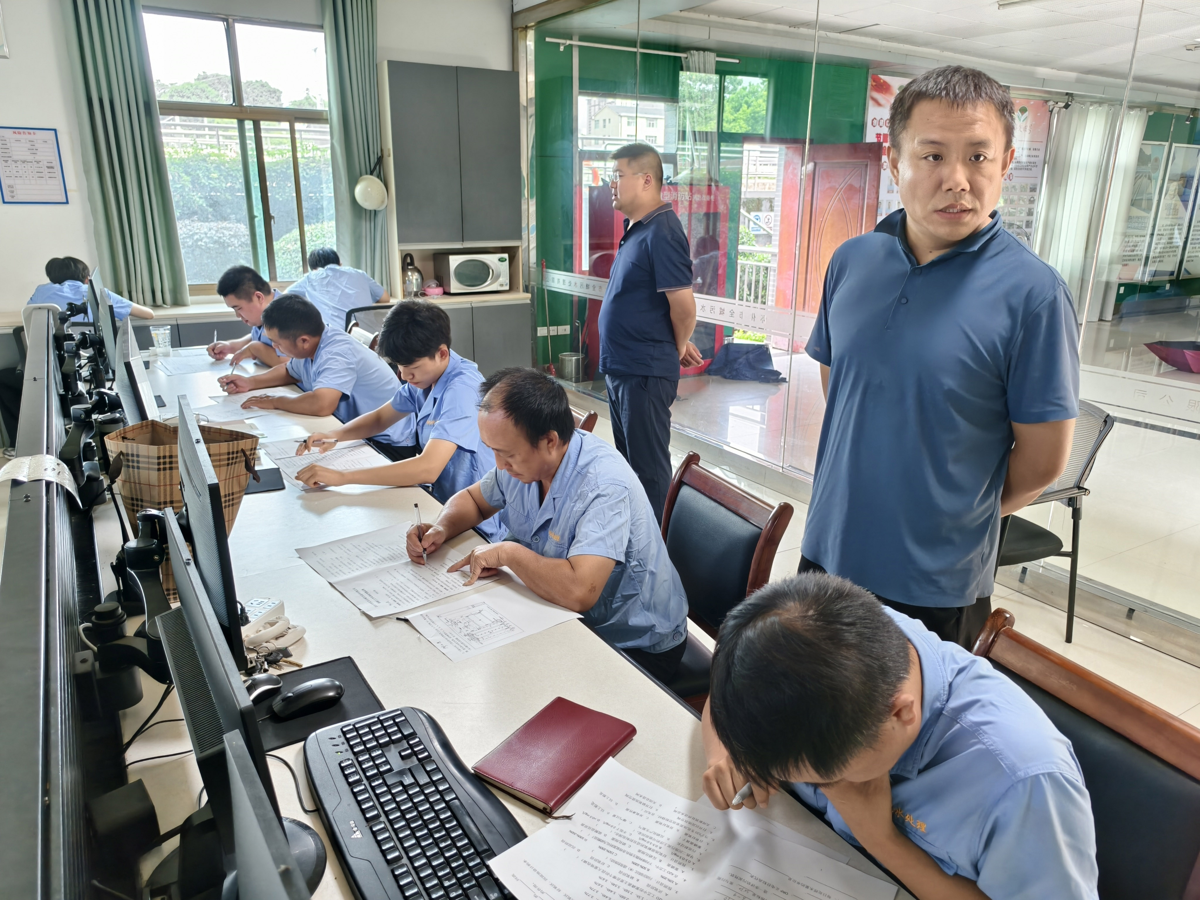 1767583499566505.jpg 1767583499566505.jpg